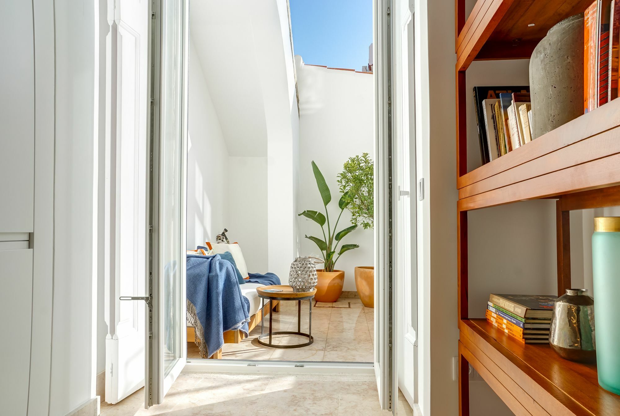 Sweet Inn Apartment - Chiado Luxury Lisbon Exterior photo